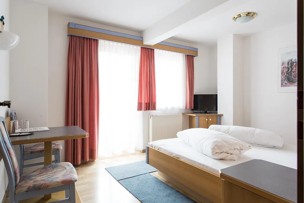 Hotel Das Zentrum Solden 4*,