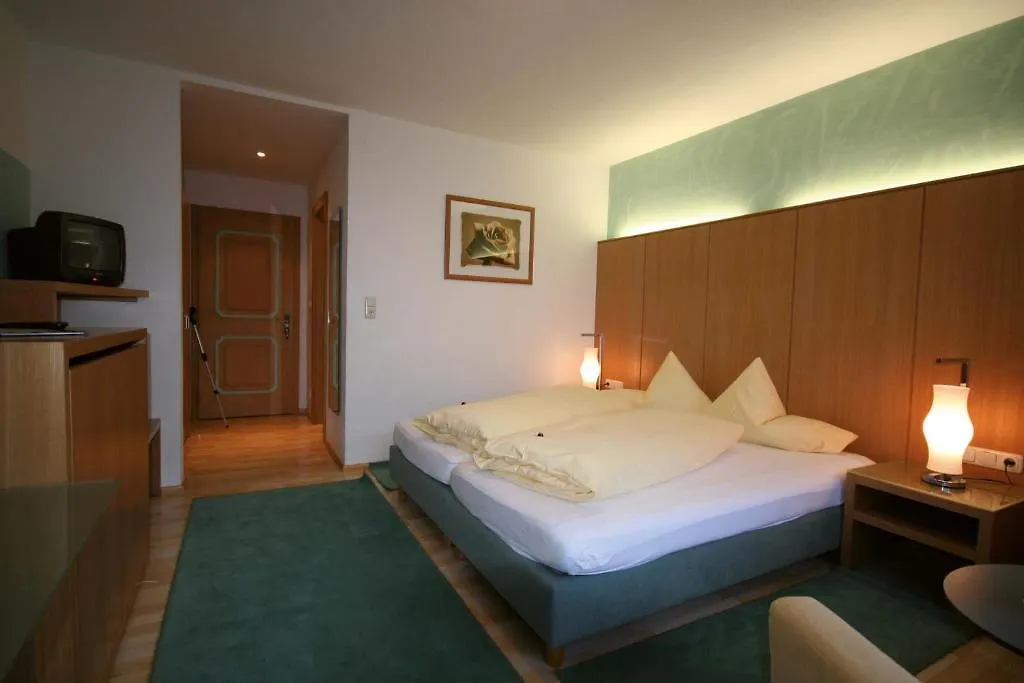 Hotel Das Zentrum Solden 4*,  Austria